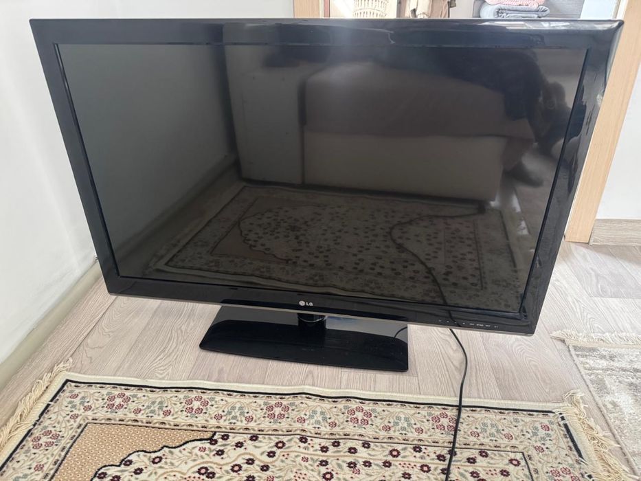 Продам телевизор в отличном состоянии