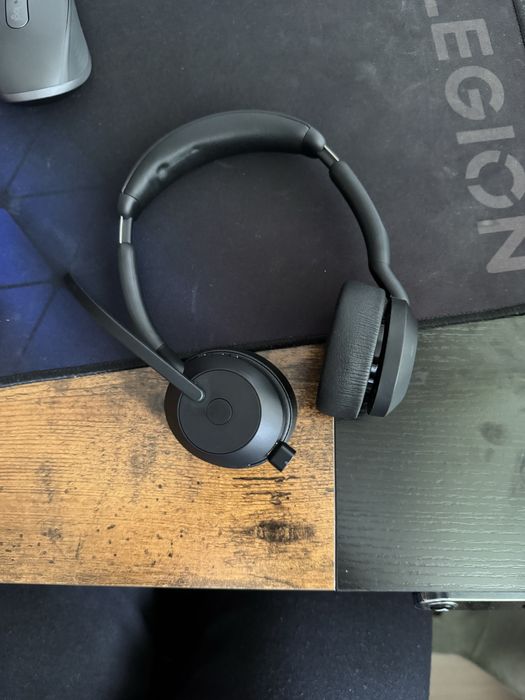 Jabra Evolve2 55