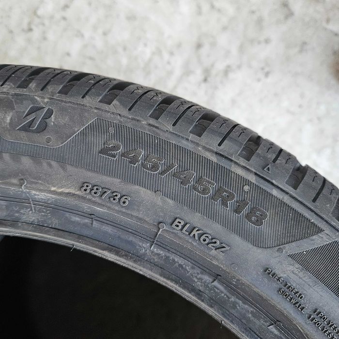 2 Нови зимни гуми 245/45R18 Bridgestone Blizzak 6 Enliten 100V с борд