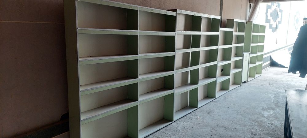 Продам стилажи  б.у состояние хорошое