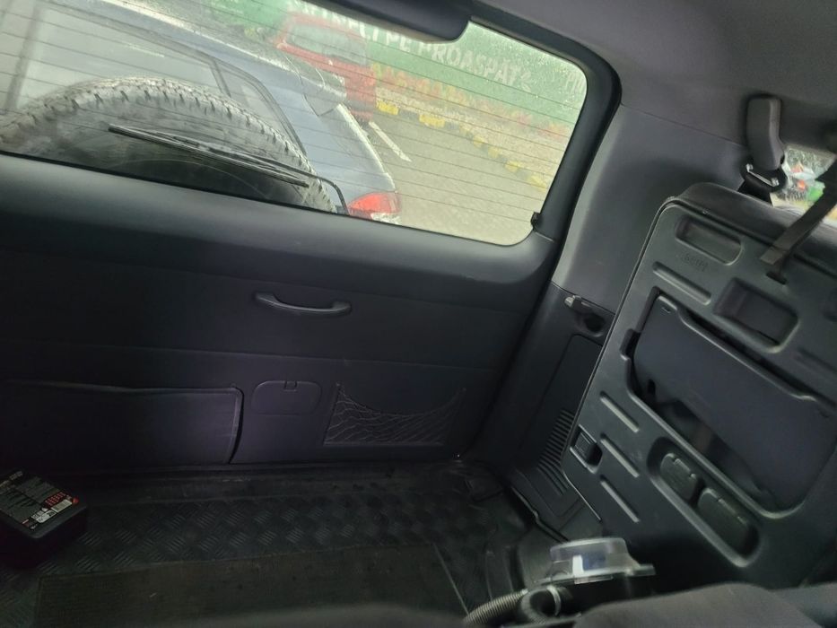 Toyota Land Cruiser 3.4benz si gpl