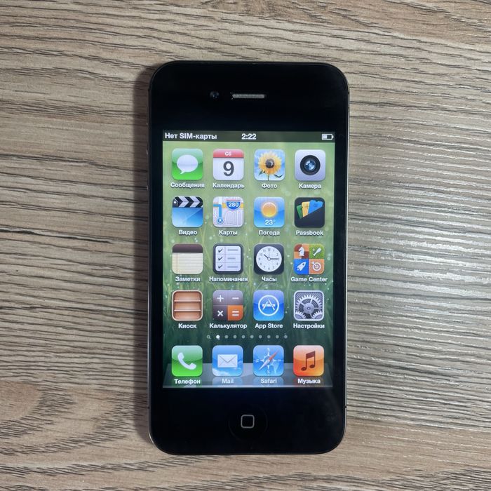 iPhone 4S 16gb с играми