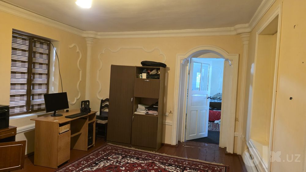 Solnechniy mahallada 1 xonali uy ijaraga beriladi