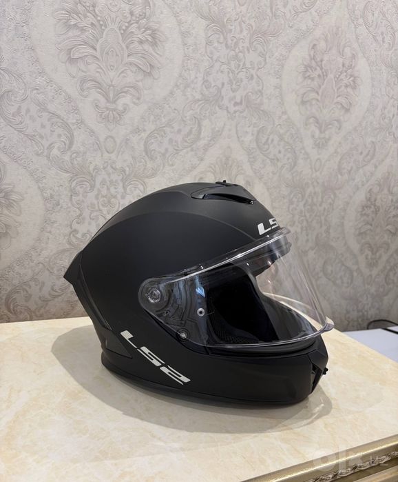 LS2 RAPID III BLACK MATT himoya shlemi (M)