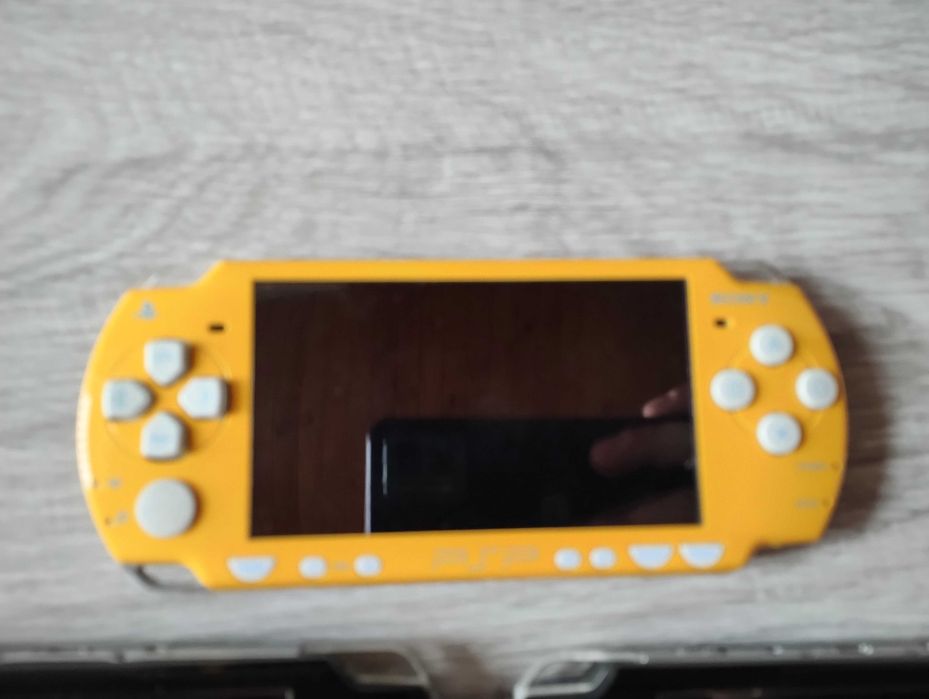5 броя PSP игрови конзоли