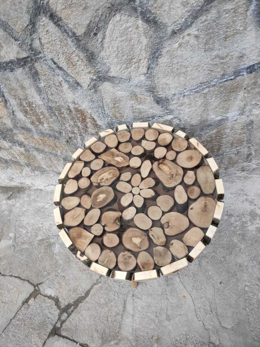 Холни маси от орех