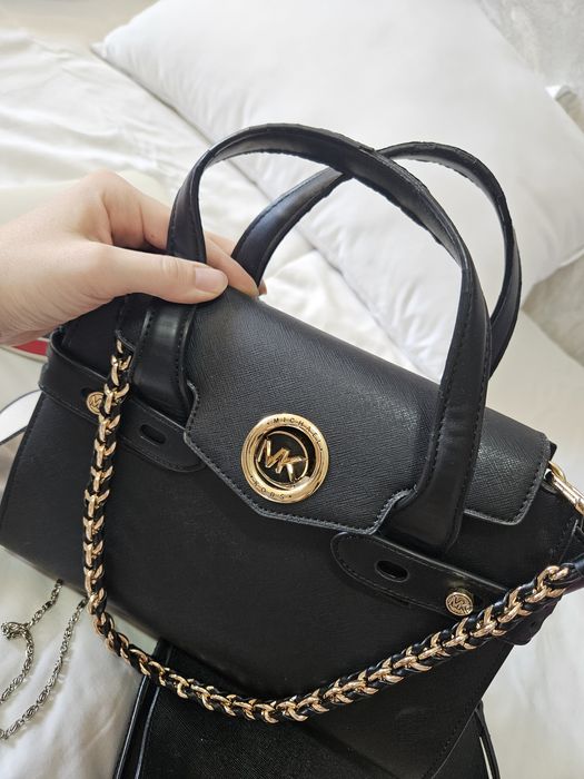 Сумки каждая по 3000тг