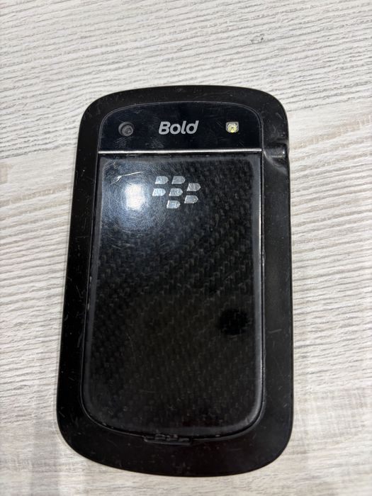 BlackBerry bold 9900