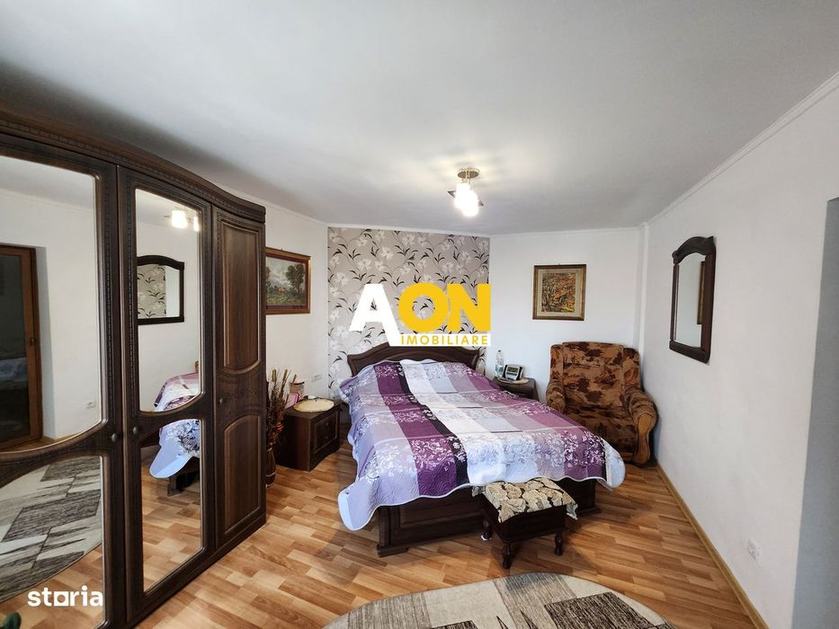 Apartament cu scara interioara, 4 camere, zona OMV Cetate — fotografia 3