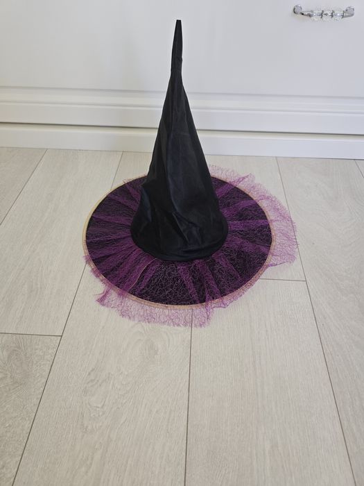 Детски костюми за поводи