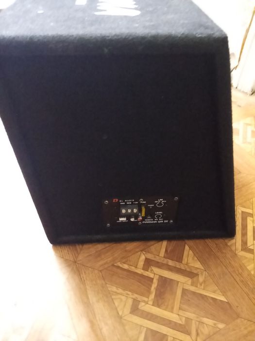 Продам активный сабвуфер