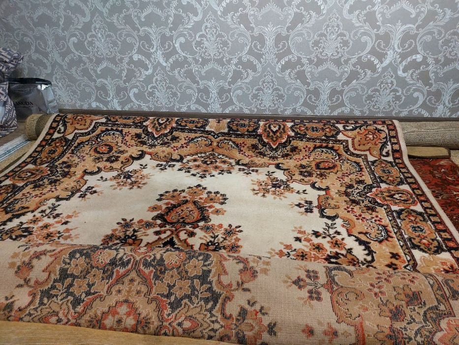 Продам ковры разной длины