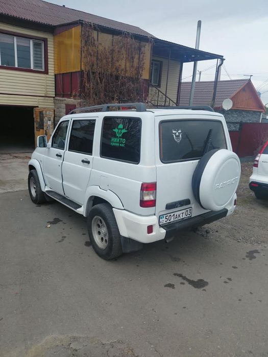 УАЗ Патриот 2013 года