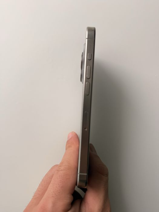 IPHONE 15 PRO.