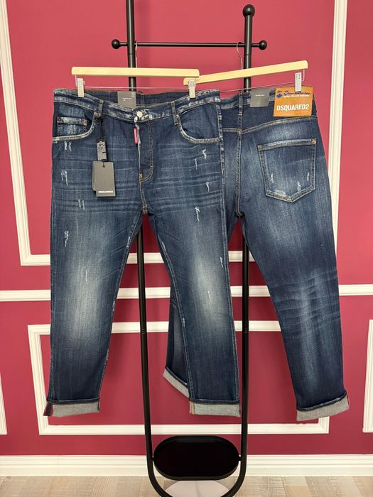 Blugi dsquared mărime mare