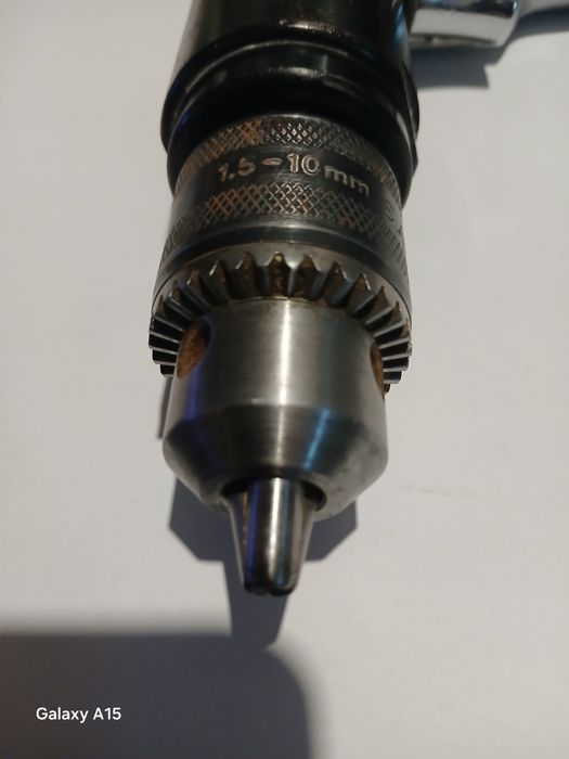 Воздушный дрель (havo dreli, kompressor orqali ishlaydi, juda kam ishl