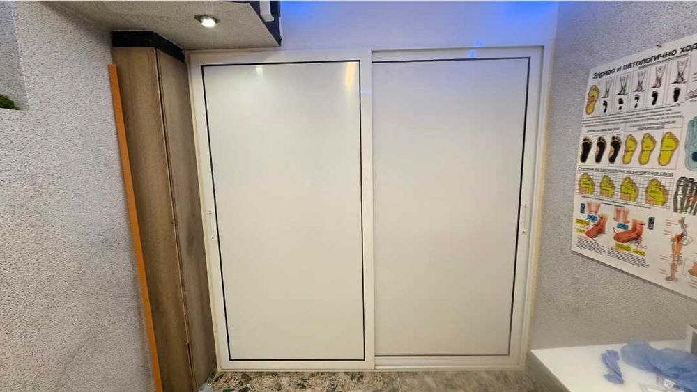 Дограма портална врата