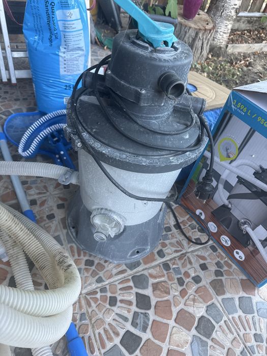 Piscina 400 x 211 x 81   + filtru nisip + accesorii