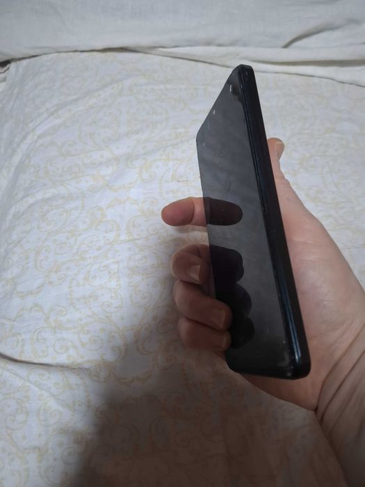 Смартфон Xiaome Redmi note 12