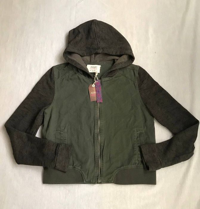 Р а с п р о д а ж а Женская джинсовая ветровка США