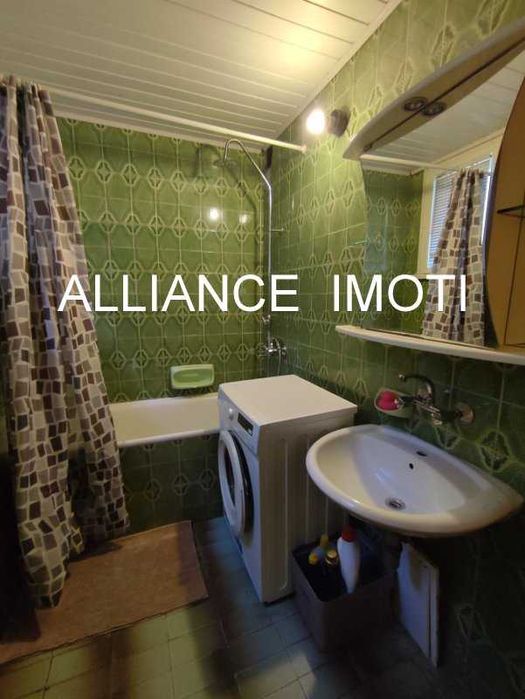 Дава се под наем Четиристаен апартамент в София, Лозенец - 110 кв.м за 714 € - Снимка #13