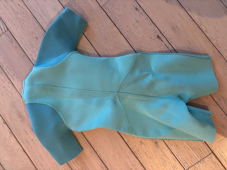 Детски неопренов костюм 98-104 см 4 год