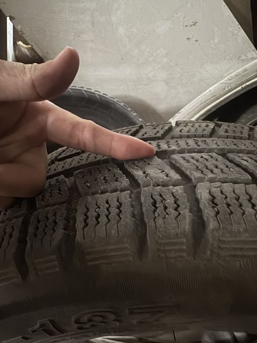 Шина зимый продается