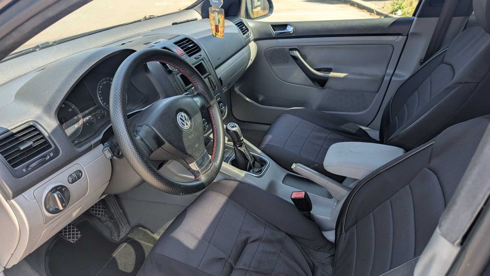 VOLKSWAGEN Golf 2005 — imagine 5