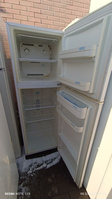 Продам холыодилбнхик Lg