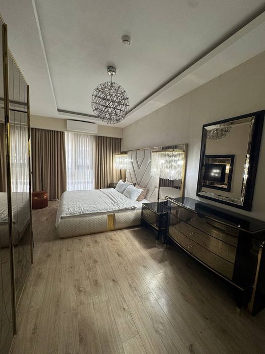 Продаётся 3х комнатная квартира на ЖК Akay City 145м2.  3 этаж из 15