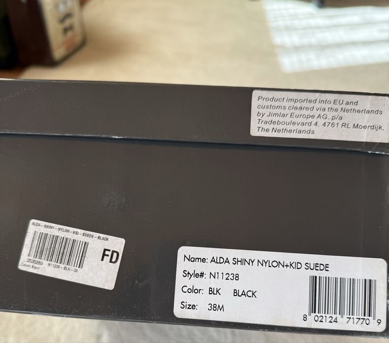 Ботуши Calvin Klein 38номер