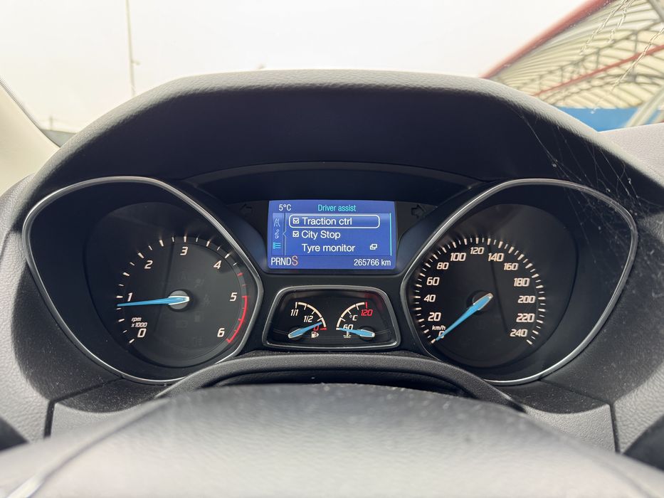 Ford Focus 2015 2.0 TDCI Cutie automata/Echipare ghia
