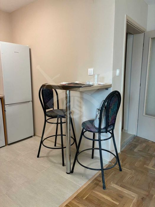 Дава се под наем Мезонет в Пловдив, Център - 110 кв.м за 648.21 € - Снимка #3