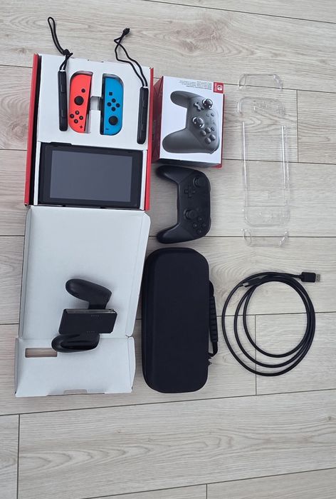 Nintendo Switch ( Modelul 1, In Stare Foarte Buna )