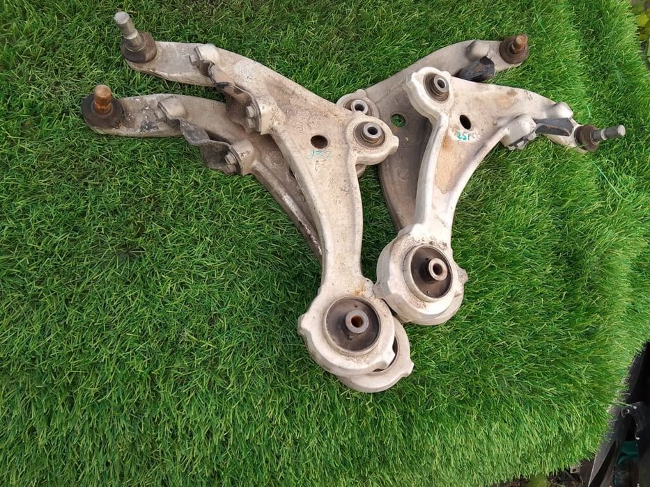 Рычаг Nissan  Teana J32