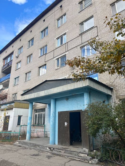 Общежитеден 1комната сатылады