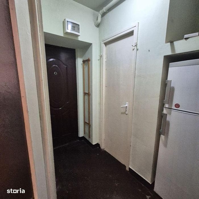 Calea Griviței – lângă Metrou Basarab- bloc reabilitat