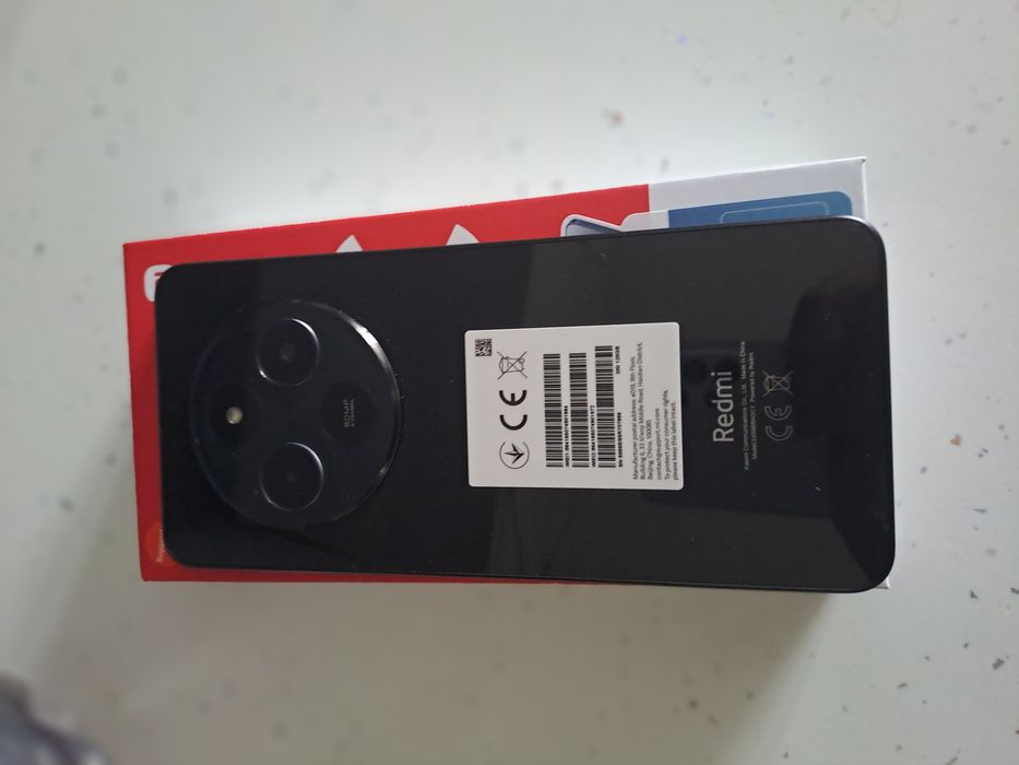 Vând Redmi 14 C 12 G 128 GB