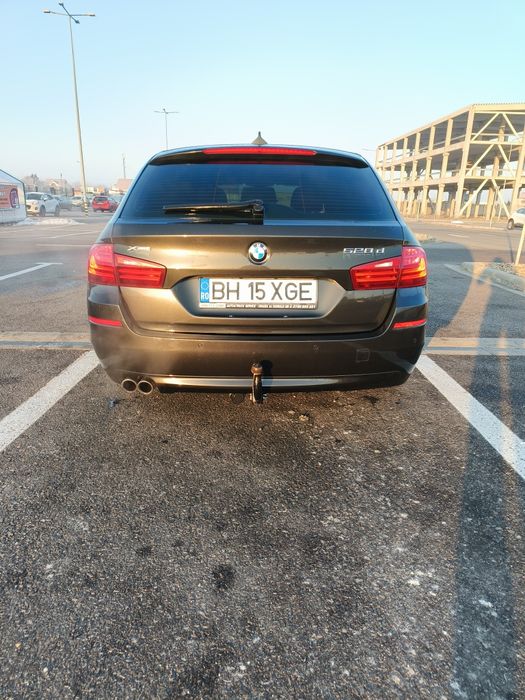 Vând BMW F10 - 2015/ 2.0 Diesel Xdrive 

P