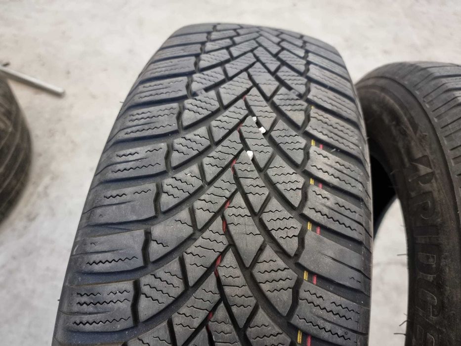 2 Anvelope de IARNA 215.65.17 'Bridgestone'[dot 2020] ; stare buna