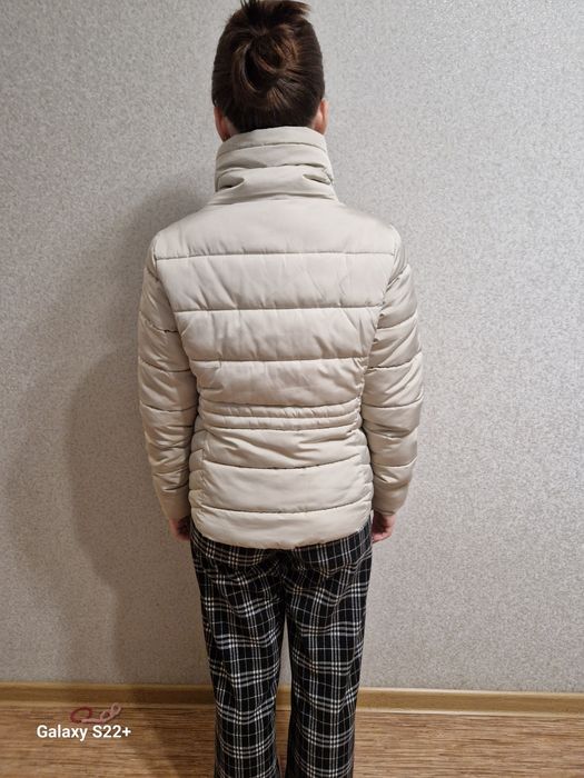 Куртка весна-осень.