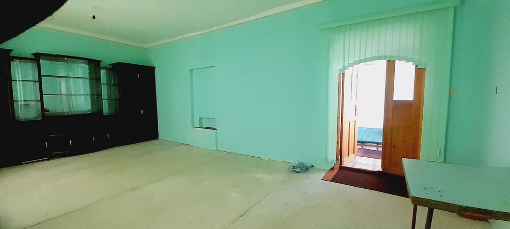 Uy sotiladi Kelishamiz Hamma sharoiti bor