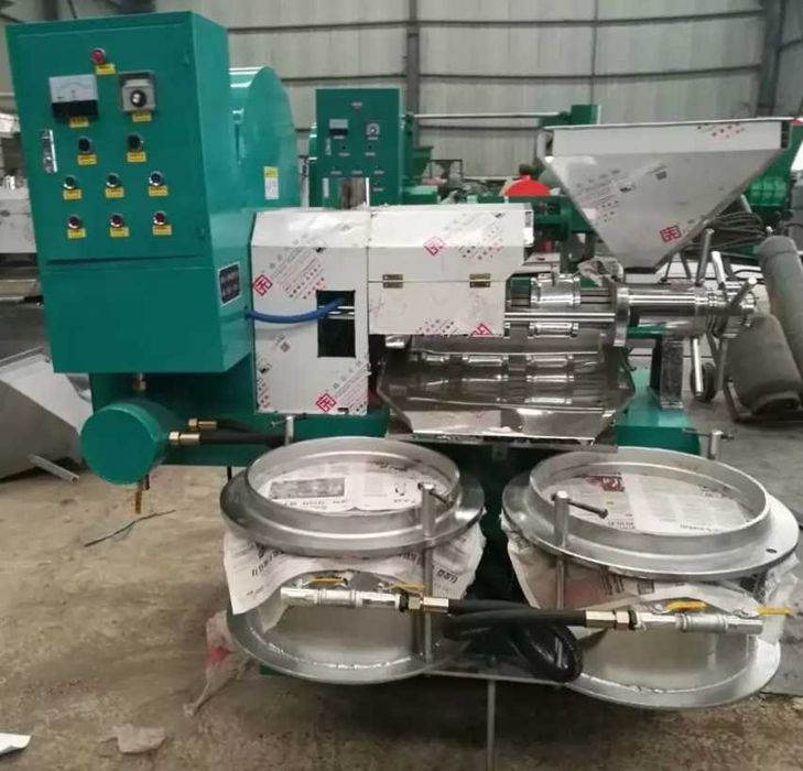 Presa de ULEI la rece / cald 100kg / ora 3kw 220V NOUA