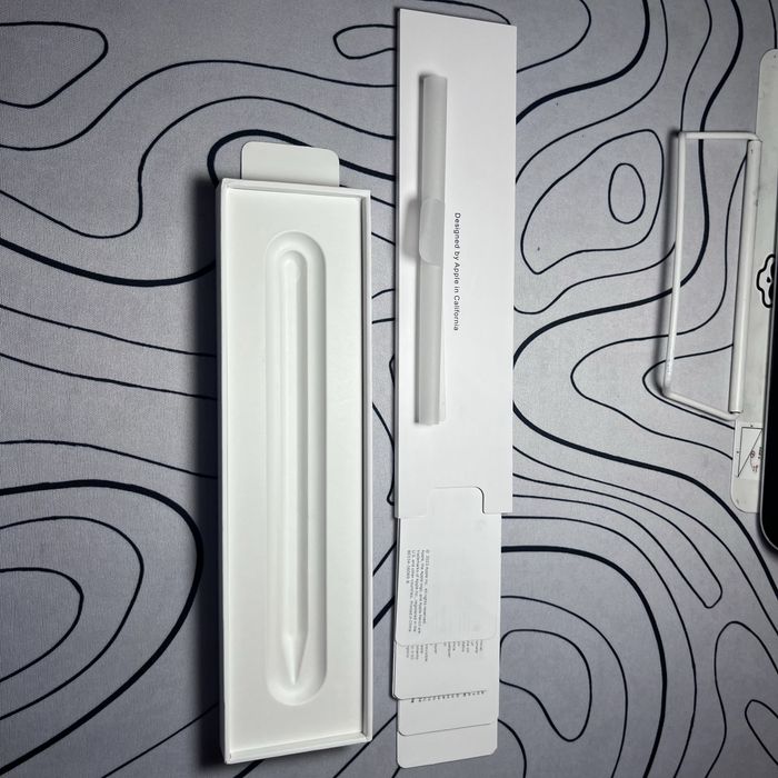Apple Pencil USB-C с гарантией