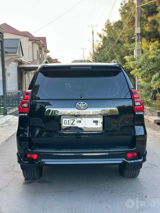 Toyota Land Cruiser 2023 Toza