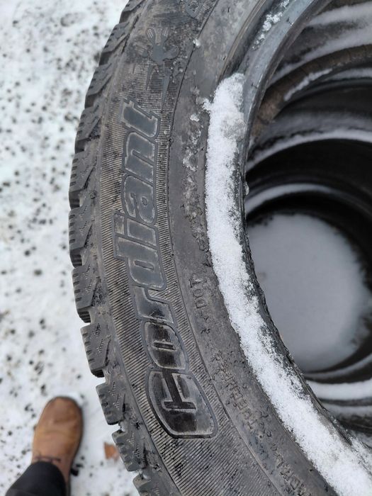 Продам резину на. 15.16.