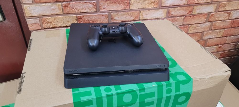 Consolq Gaming Playstation 4 Modat Orice Joc  Gratuit GTA Minecraft FC