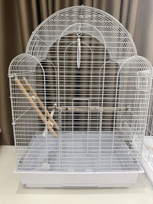 Продам клетку для попугаев !