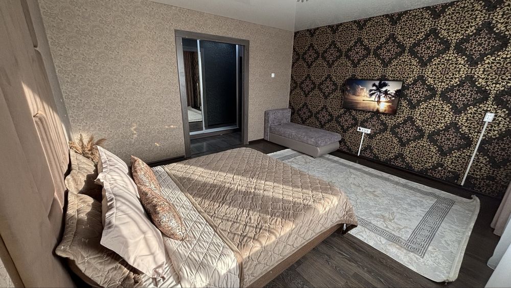 Сдам посуточно 1 ком люкс центр