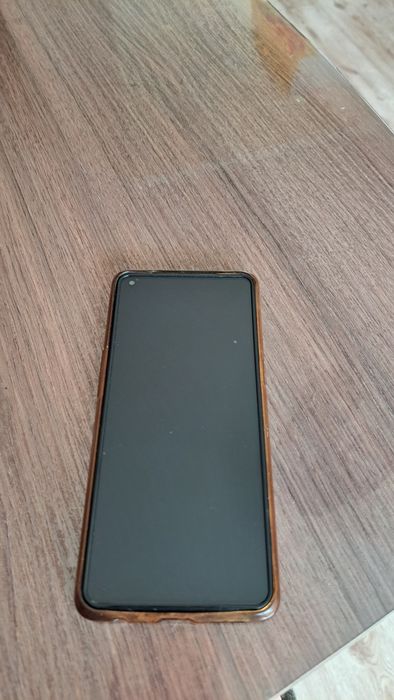 Орро,  телефон в